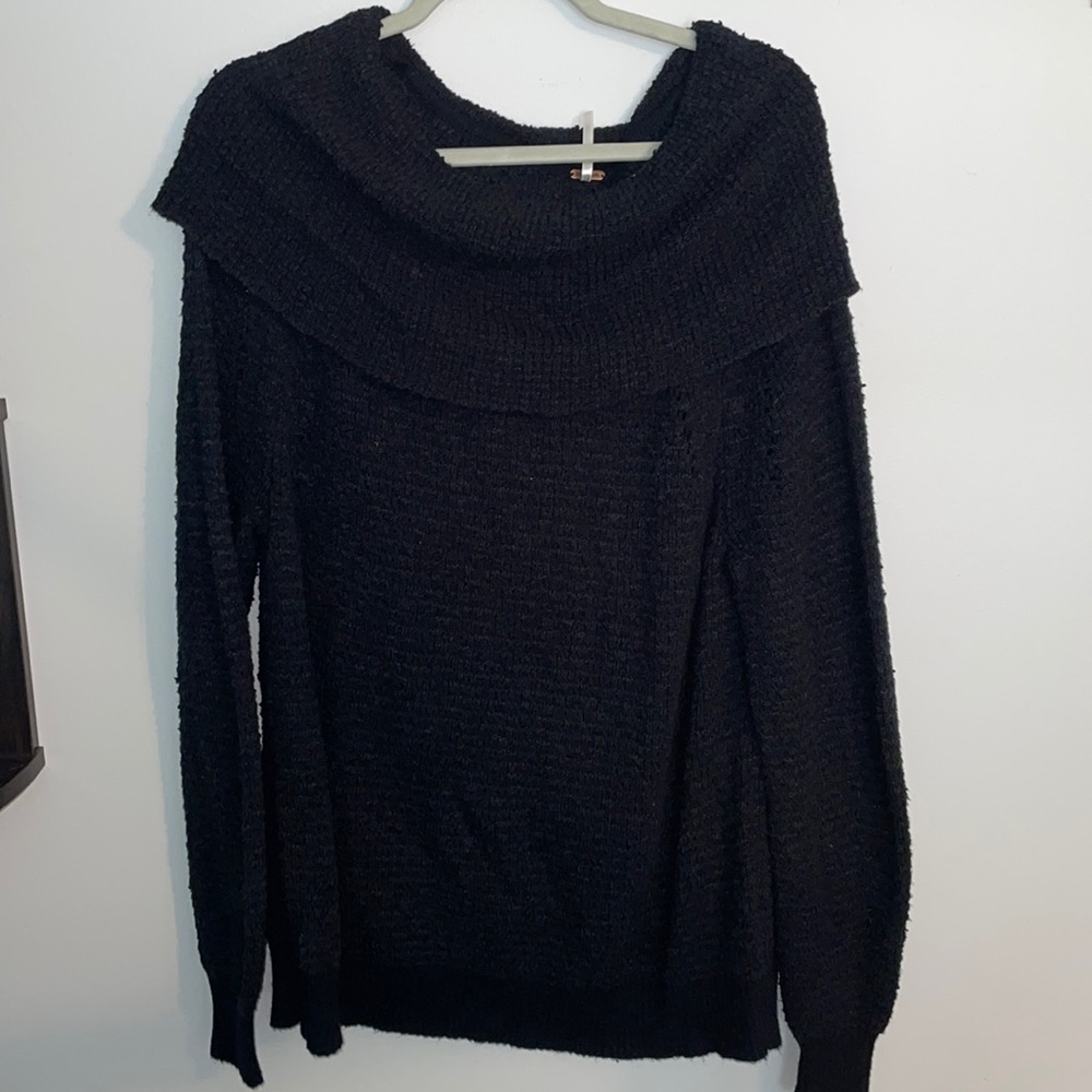 Free people great condition black off the shoulder sweater-size large